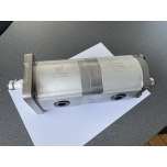 Двойной масляный насос (правый) BTDM2020D01 (Gr.2 20cc+20cc), вал 1/8, входы с резьбой 1/2 дюйма